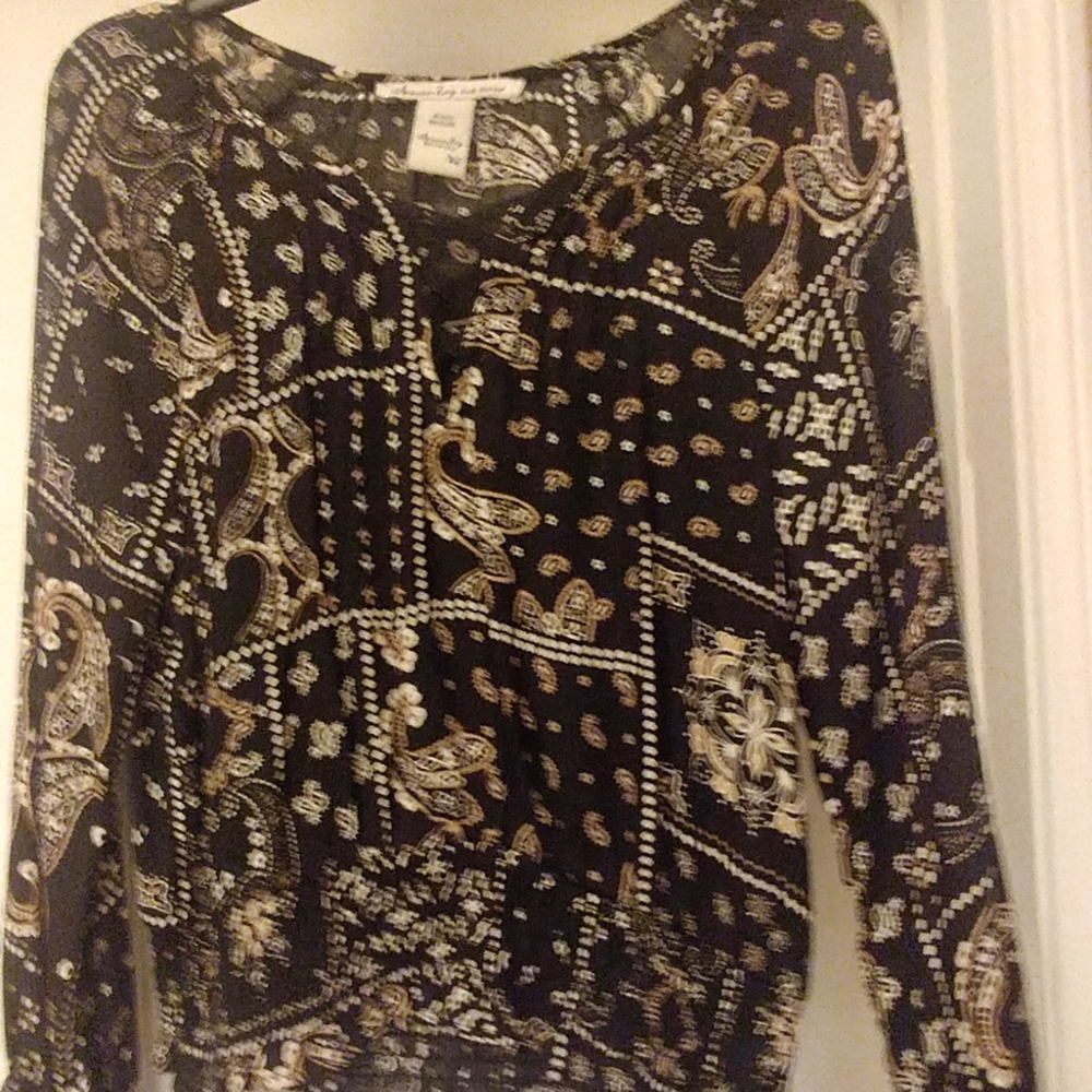American Rag top - Picture 2 of 4